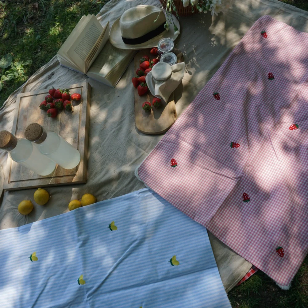 Blanket - Living La Vida Lemon - Image 5