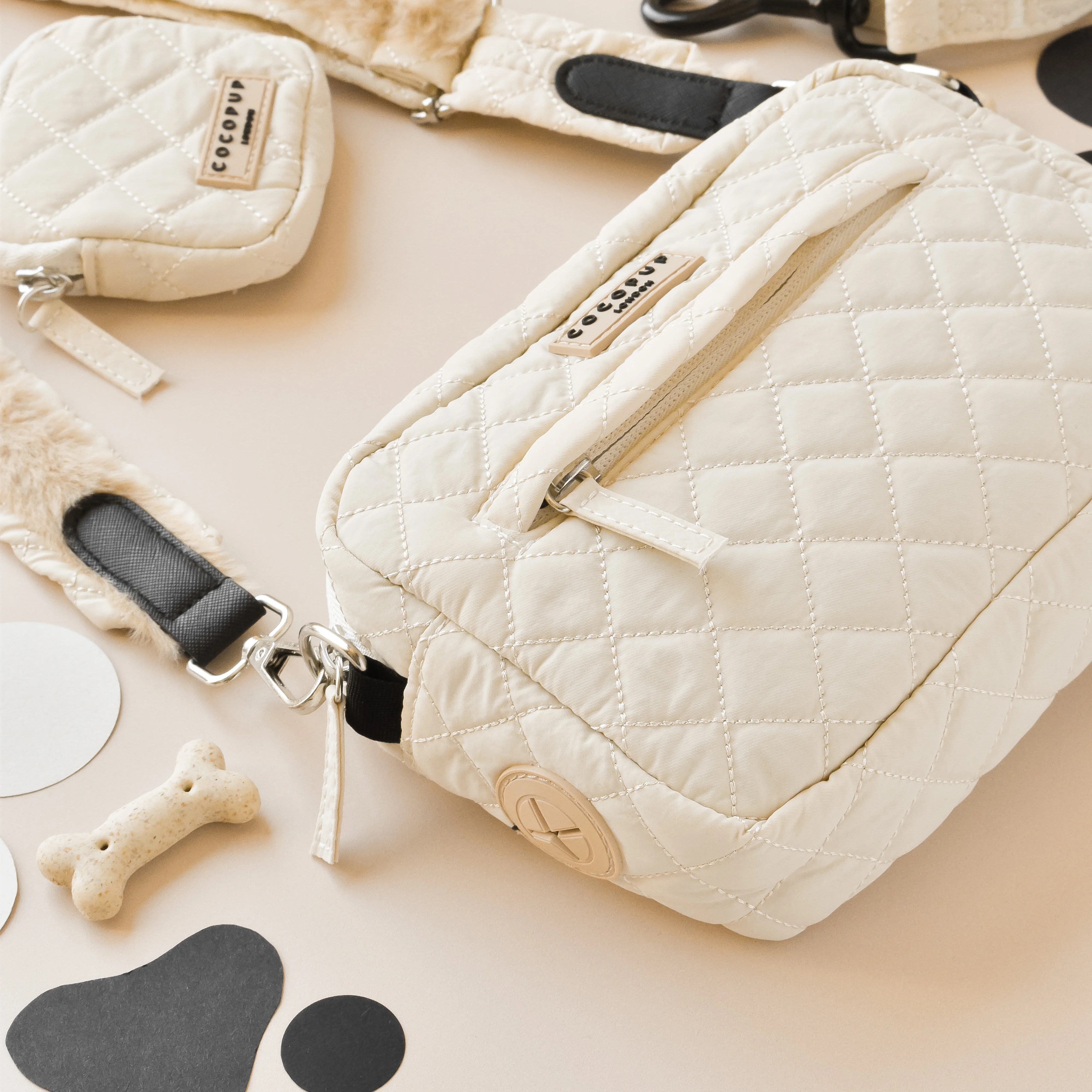 Dog Walking Bag - Cream Quilted - Image 3