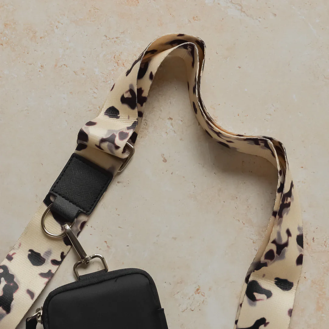 LARGE Dog Walking Black Bag Bundle - Ivory Tort - Image 2