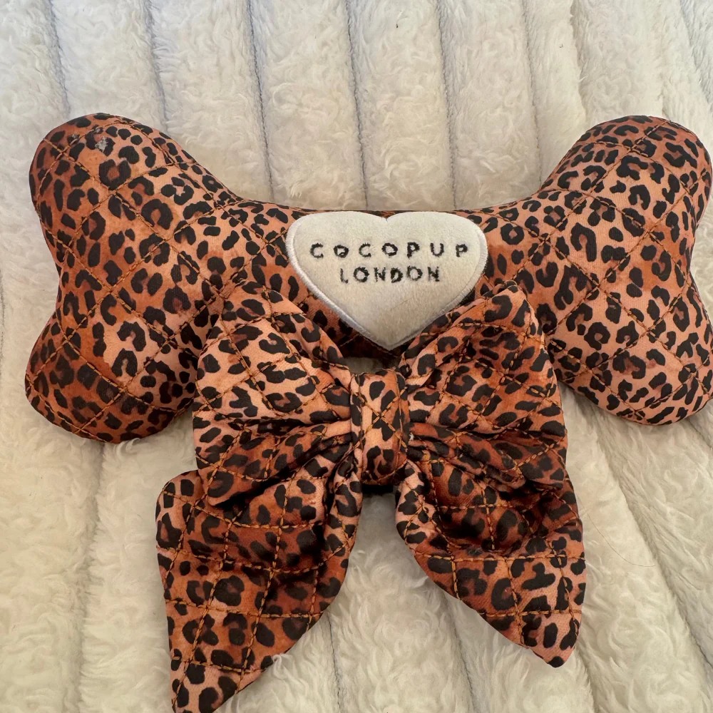 Quilted Leopard Pup Sailor Bow Tie - Image 7