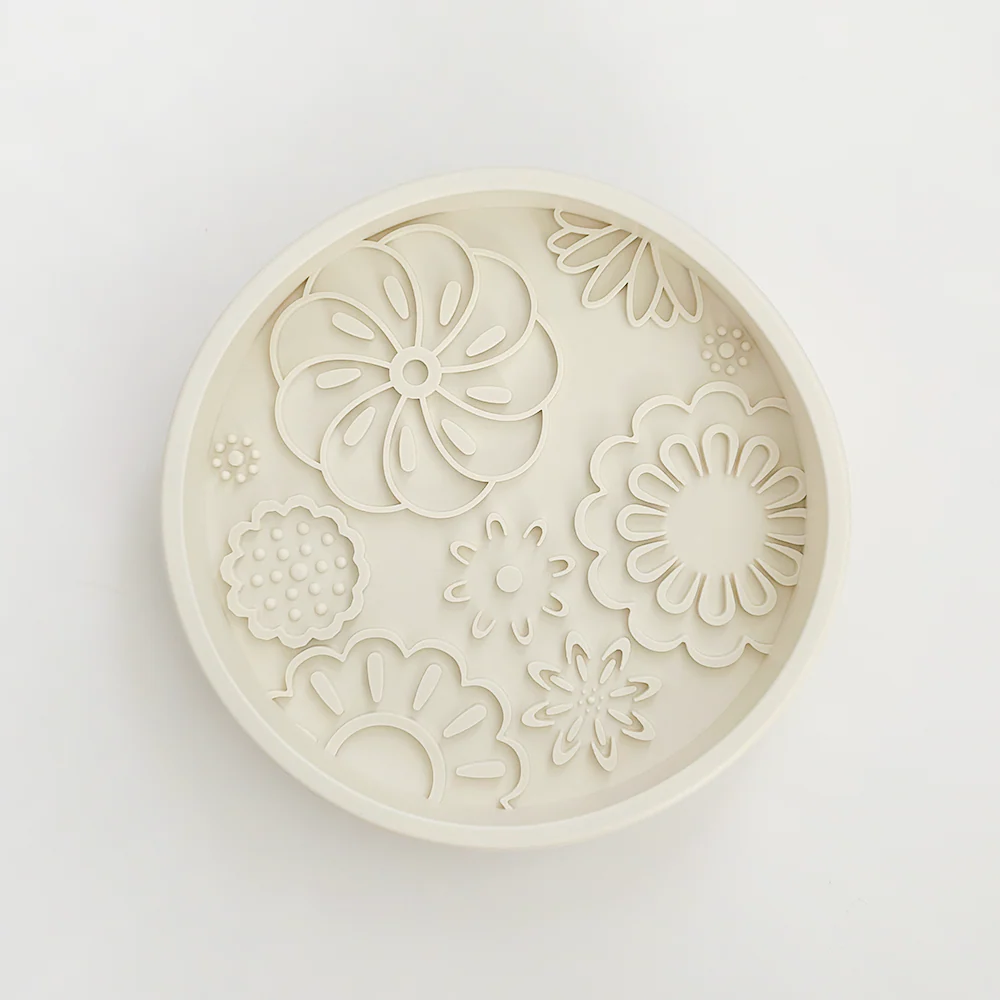 Slow Feeder Lick Dog Bowl - Cream Flowers - Image 3